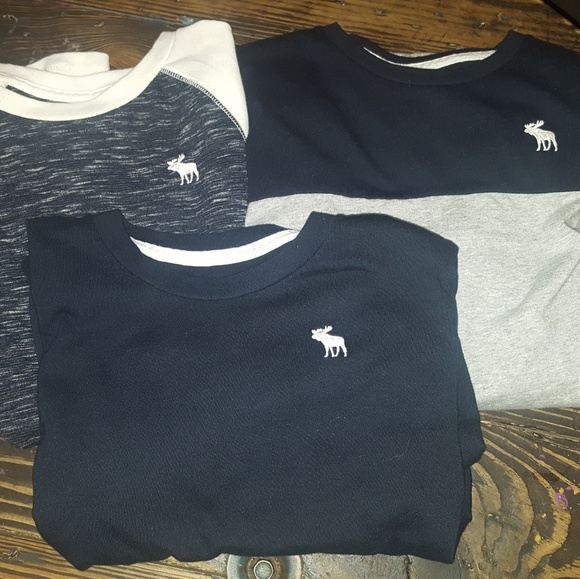 Three boys long sleeve Abercrombie shirts - Picture 1 of 1